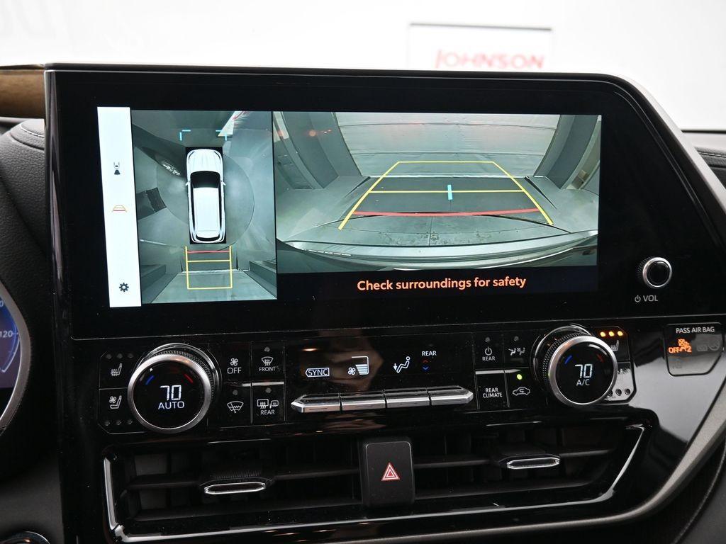 used 2023 Toyota Highlander Hybrid car, priced at $45,346