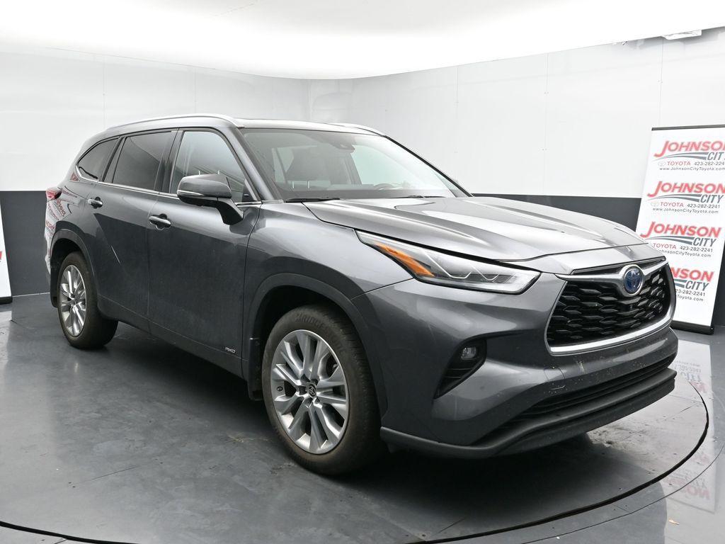 used 2023 Toyota Highlander Hybrid car, priced at $45,346