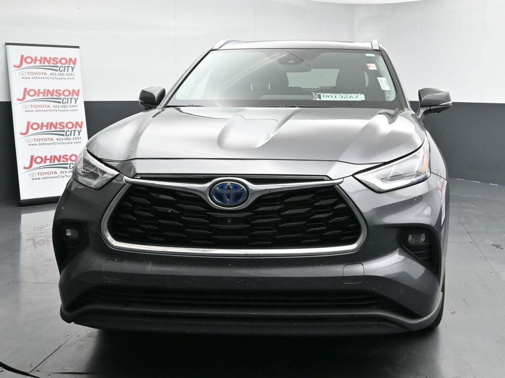 used 2023 Toyota Highlander Hybrid car, priced at $45,346