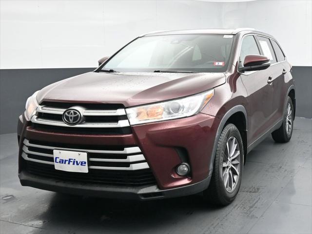 used 2019 Toyota Highlander car, priced at $29,043