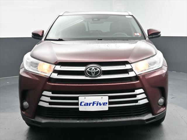 used 2019 Toyota Highlander car, priced at $29,043