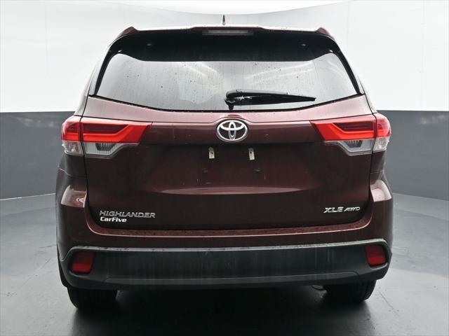 used 2019 Toyota Highlander car, priced at $29,043