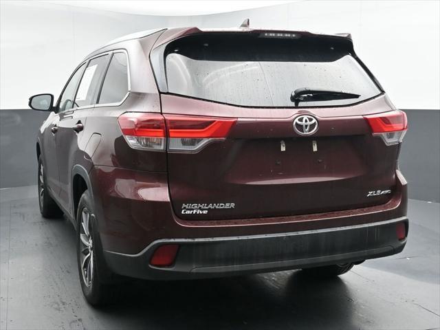 used 2019 Toyota Highlander car, priced at $29,043