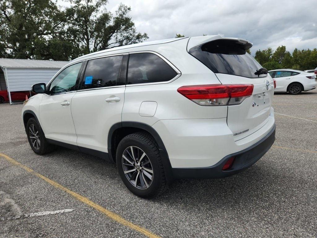 used 2019 Toyota Highlander car, priced at $30,497