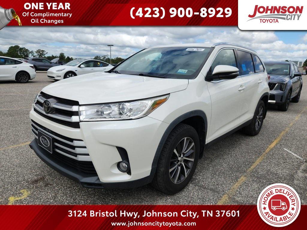 used 2019 Toyota Highlander car, priced at $30,497
