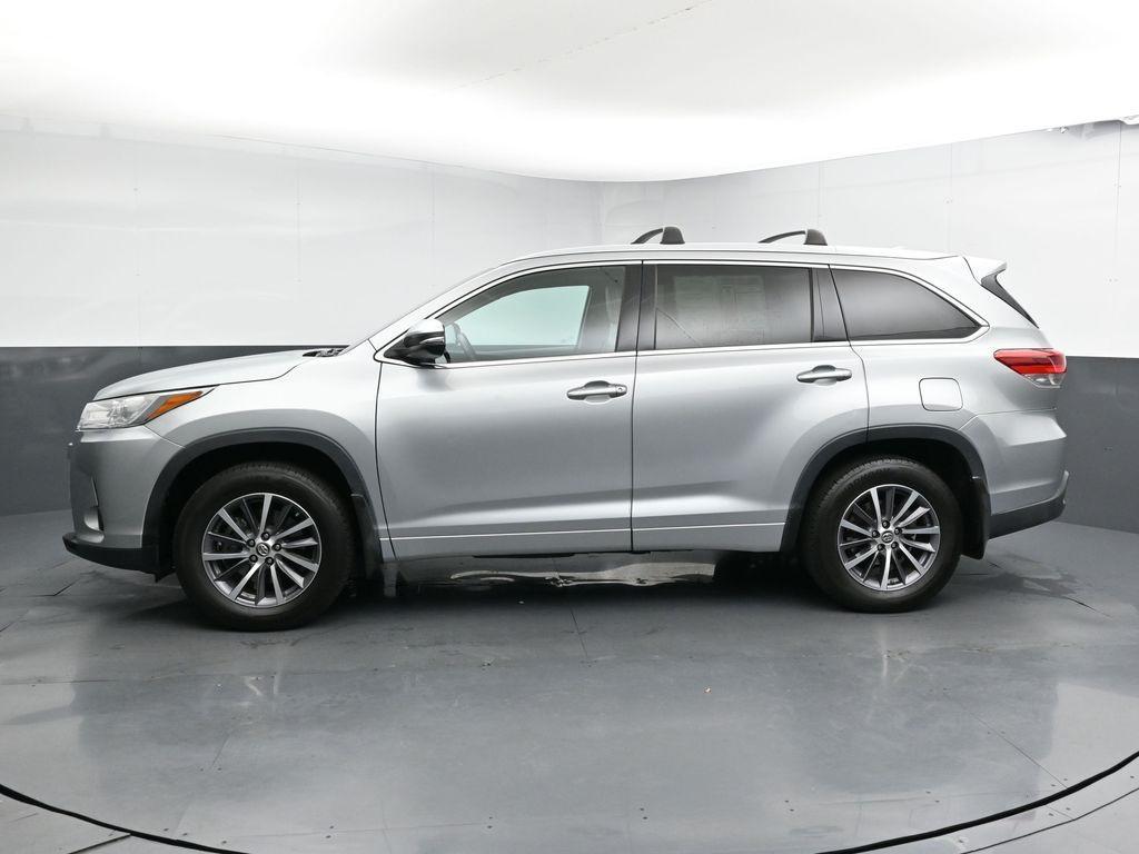 used 2017 Toyota Highlander car, priced at $19,512