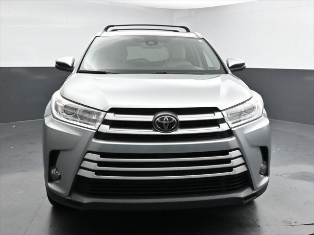 used 2017 Toyota Highlander car, priced at $22,043