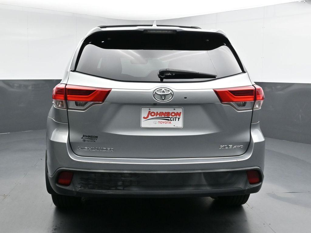 used 2017 Toyota Highlander car, priced at $19,512