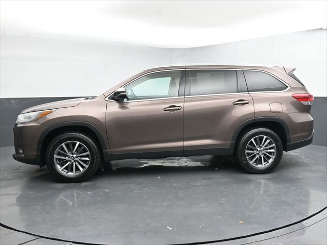 used 2019 Toyota Highlander car, priced at $22,453