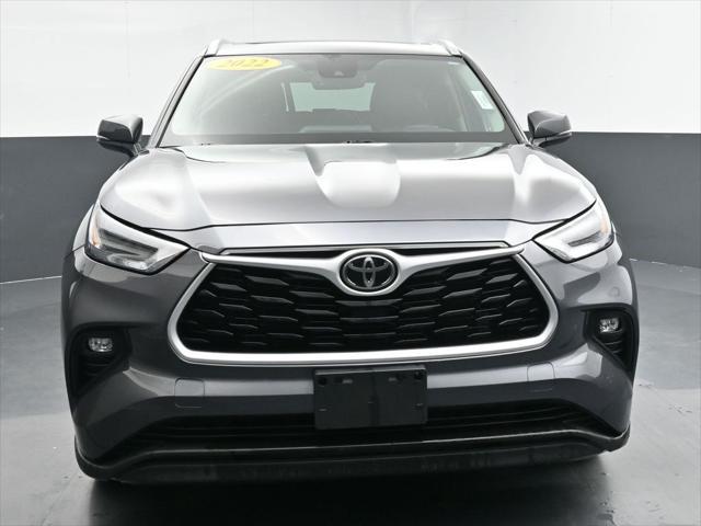 used 2022 Toyota Highlander car, priced at $36,182