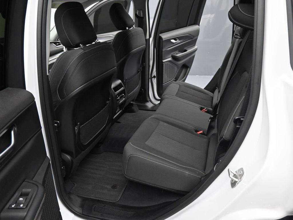 used 2023 Jeep Grand Cherokee car, priced at $29,580