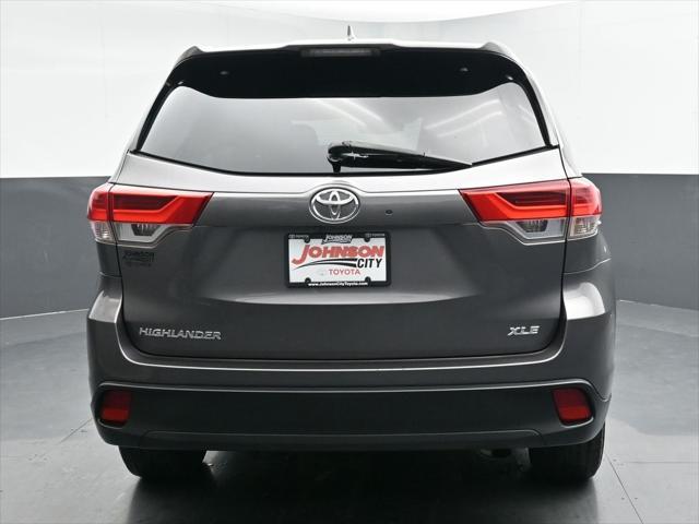 used 2018 Toyota Highlander car, priced at $20,466