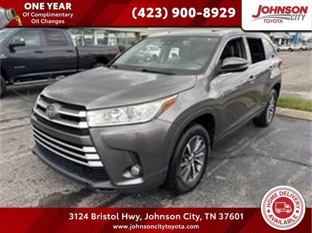 used 2018 Toyota Highlander car, priced at $23,576