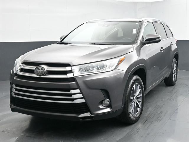 used 2018 Toyota Highlander car, priced at $20,466