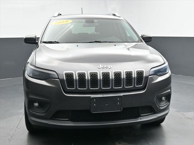 used 2019 Jeep Cherokee car, priced at $15,863