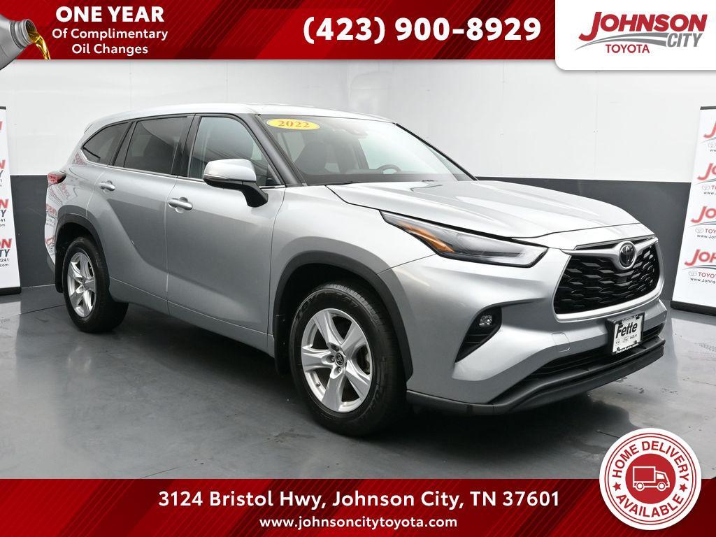 used 2022 Toyota Highlander car, priced at $29,425