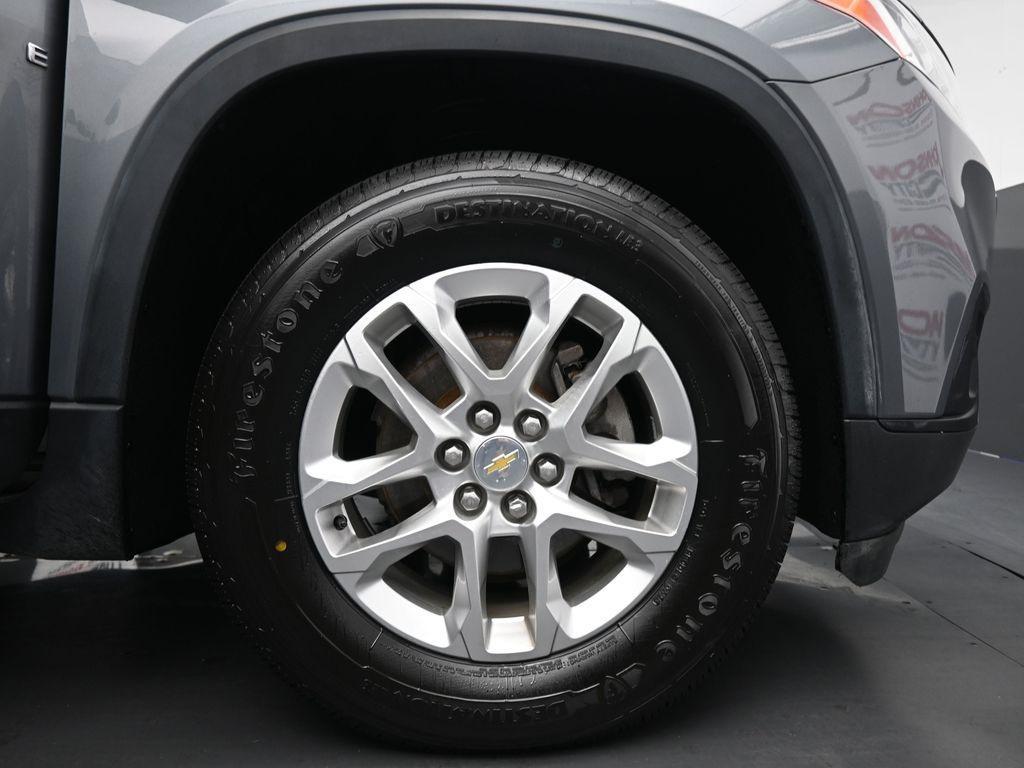 used 2020 Chevrolet Traverse car, priced at $12,497
