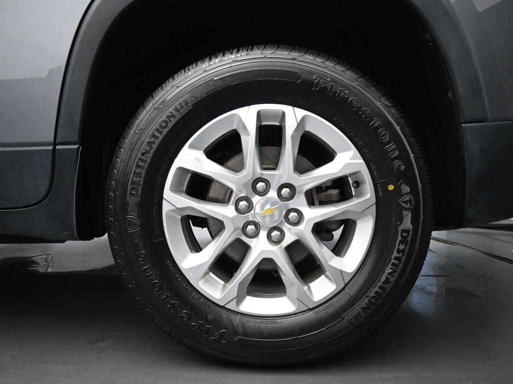 used 2020 Chevrolet Traverse car, priced at $12,497