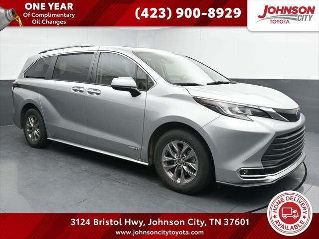 used 2021 Toyota Sienna car, priced at $32,094