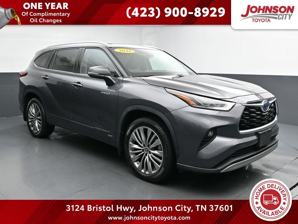 used 2021 Toyota Highlander Hybrid car, priced at $28,706