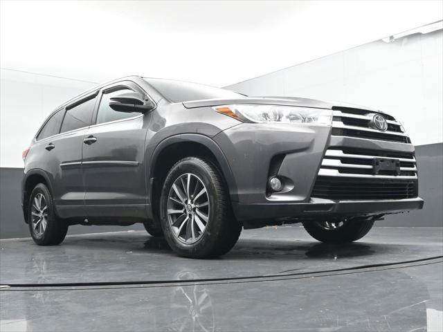 used 2018 Toyota Highlander car, priced at $24,608