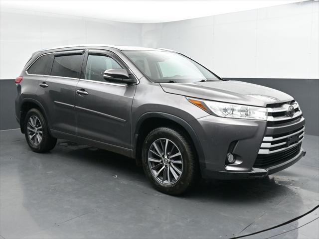 used 2018 Toyota Highlander car, priced at $24,608