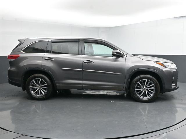 used 2018 Toyota Highlander car, priced at $24,608