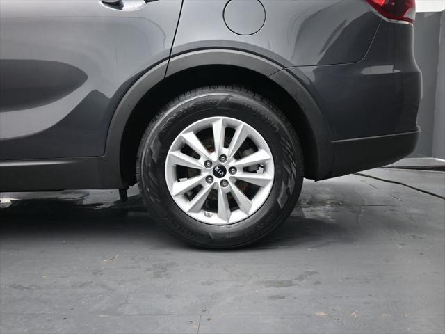 used 2019 Kia Sorento car, priced at $18,200