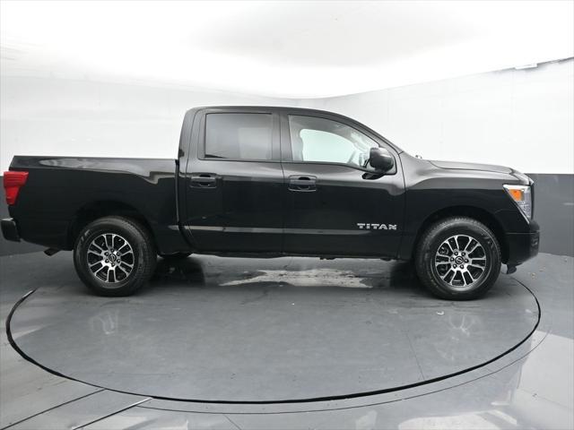 used 2023 Nissan Titan car, priced at $31,564