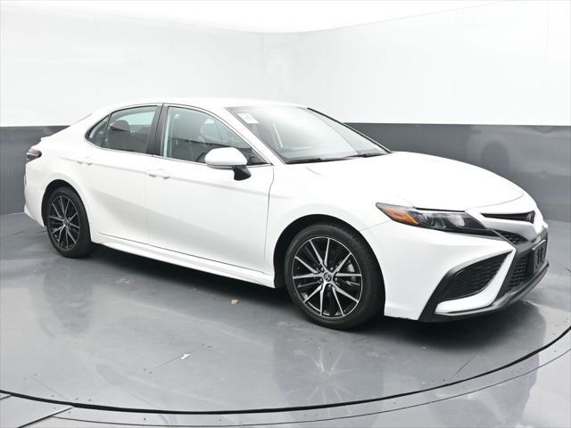 used 2022 Toyota Camry car, priced at $25,308