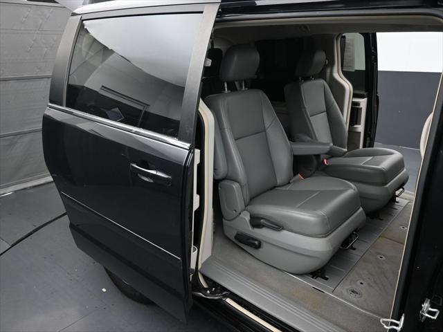 used 2014 Volkswagen Routan car, priced at $7,741