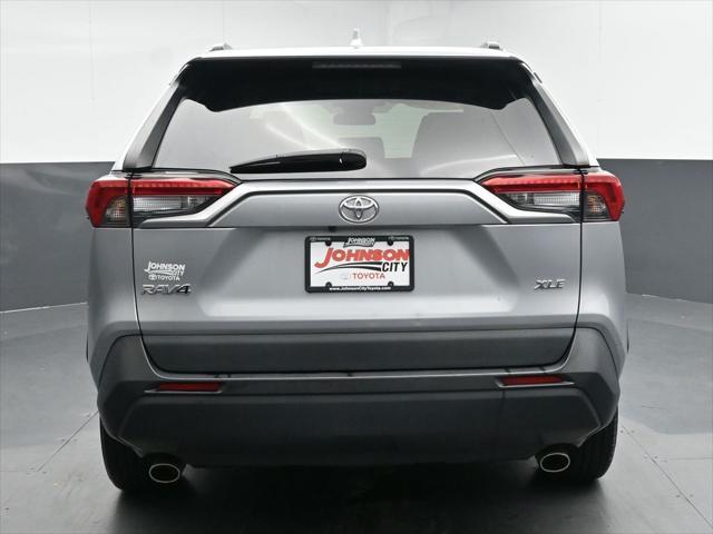 used 2021 Toyota RAV4 car, priced at $24,906