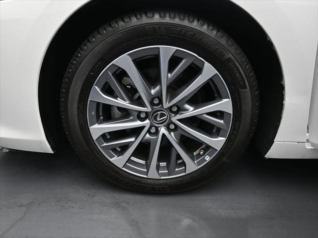 used 2022 Lexus ES 350 car, priced at $31,279