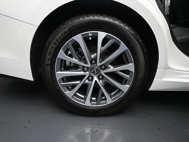 used 2022 Lexus ES 350 car, priced at $31,279
