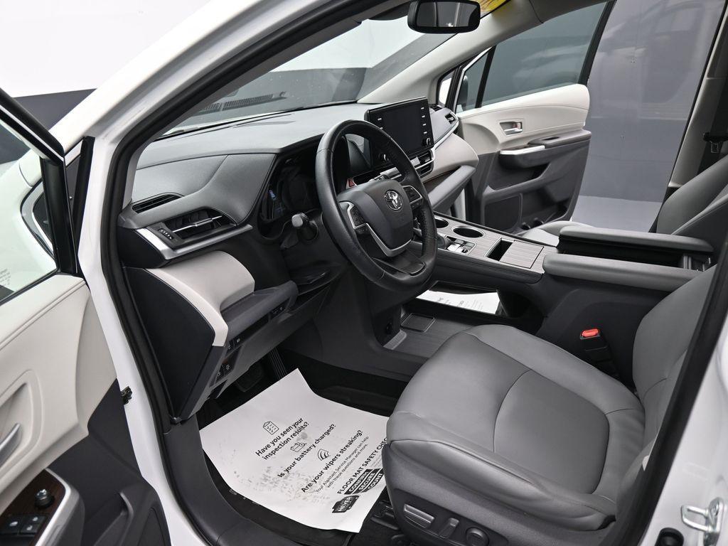 used 2021 Toyota Sienna car, priced at $36,099