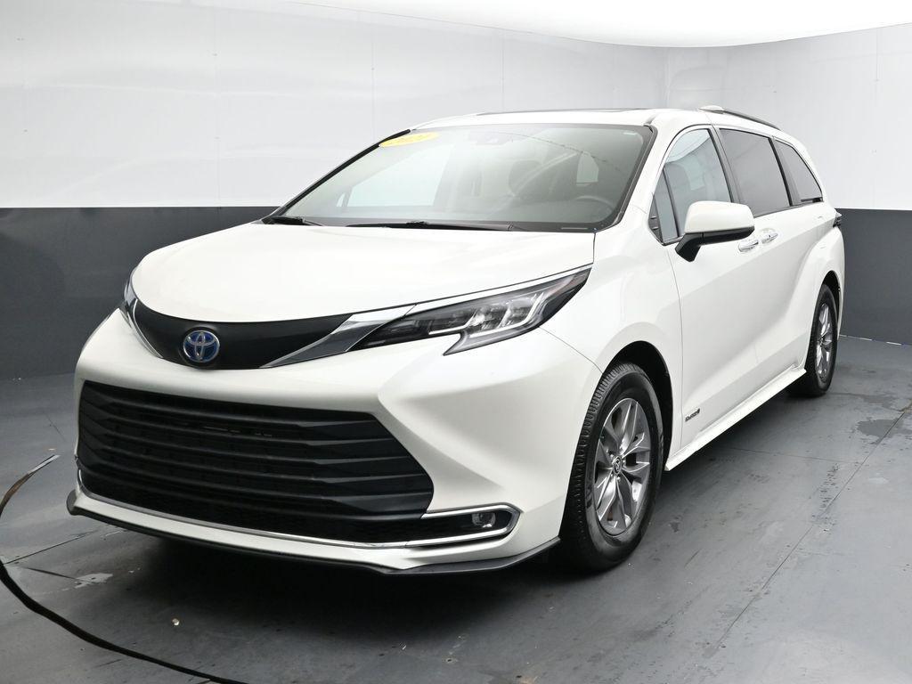 used 2021 Toyota Sienna car, priced at $36,099