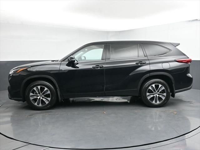 used 2021 Toyota Highlander car, priced at $31,850