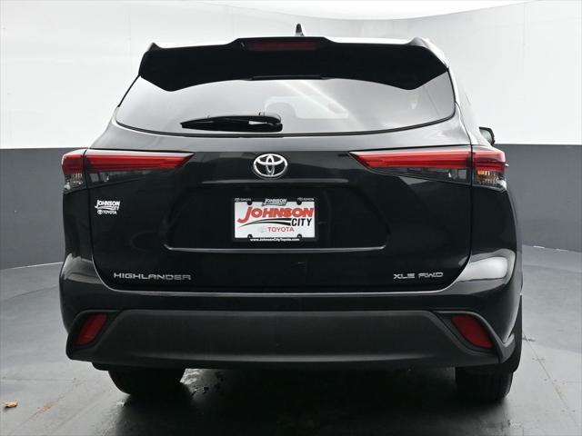 used 2021 Toyota Highlander car, priced at $31,850