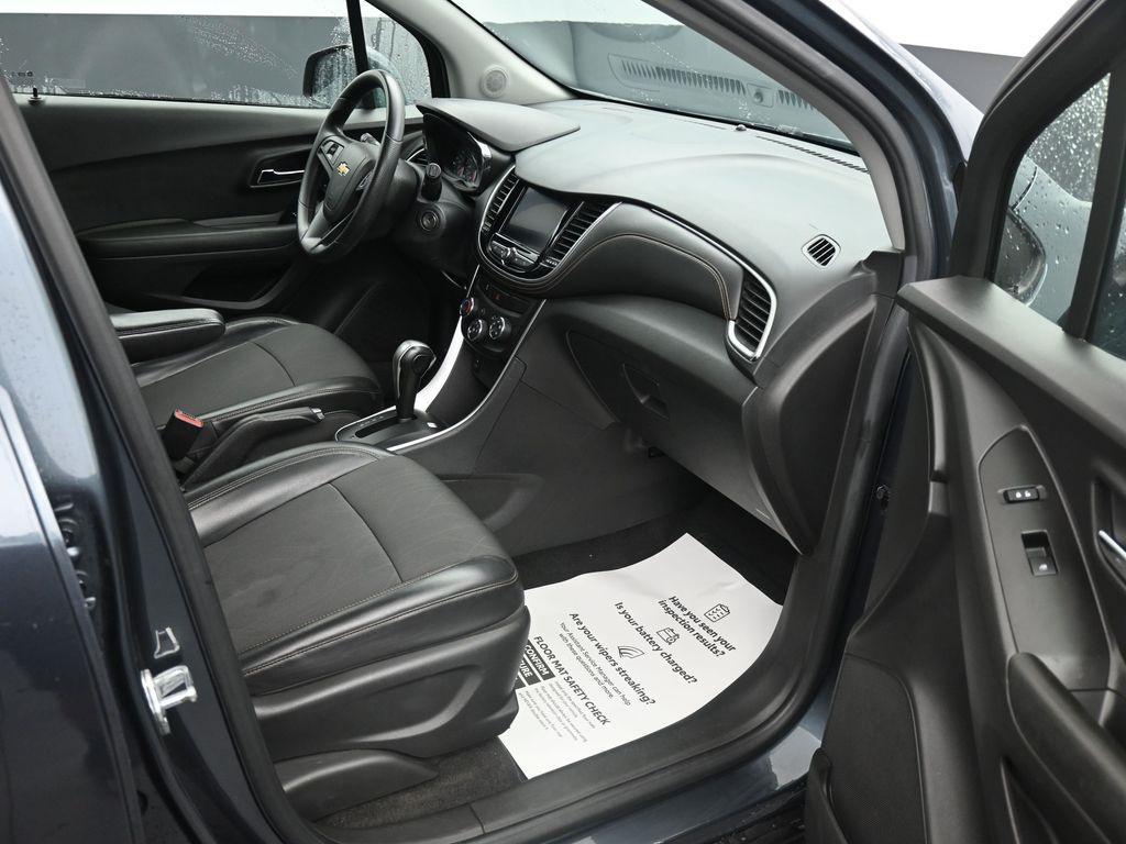 used 2021 Chevrolet Trax car, priced at $14,562