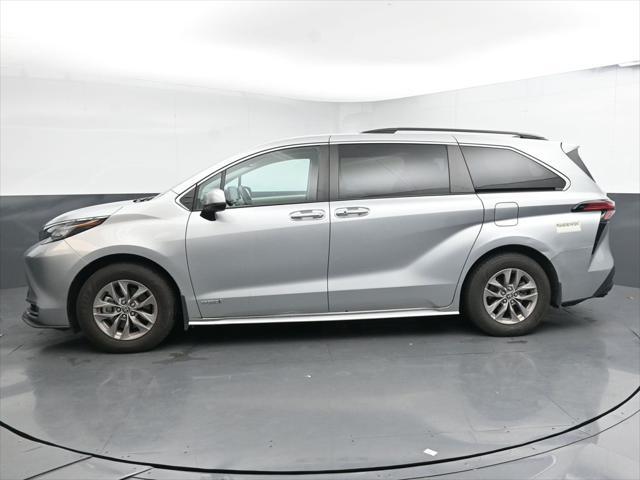 used 2021 Toyota Sienna car, priced at $35,074