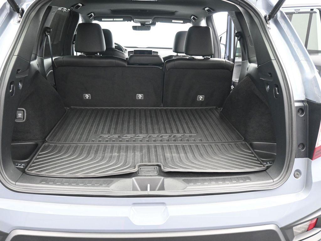 used 2022 Honda Passport car, priced at $28,622