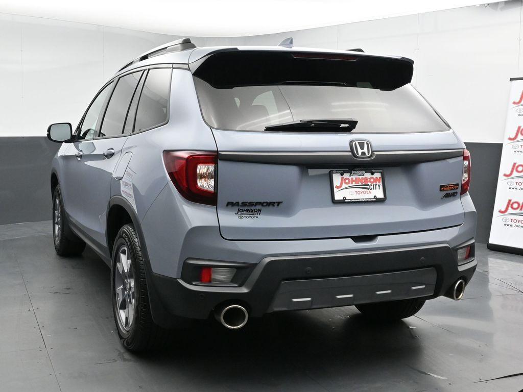 used 2022 Honda Passport car, priced at $28,622