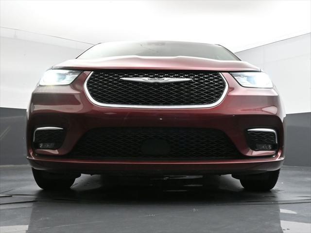 used 2023 Chrysler Pacifica car, priced at $26,994