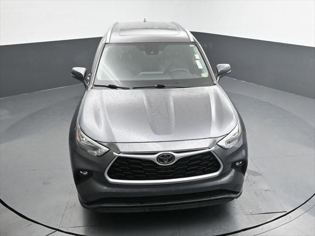 used 2020 Toyota Highlander car, priced at $33,836