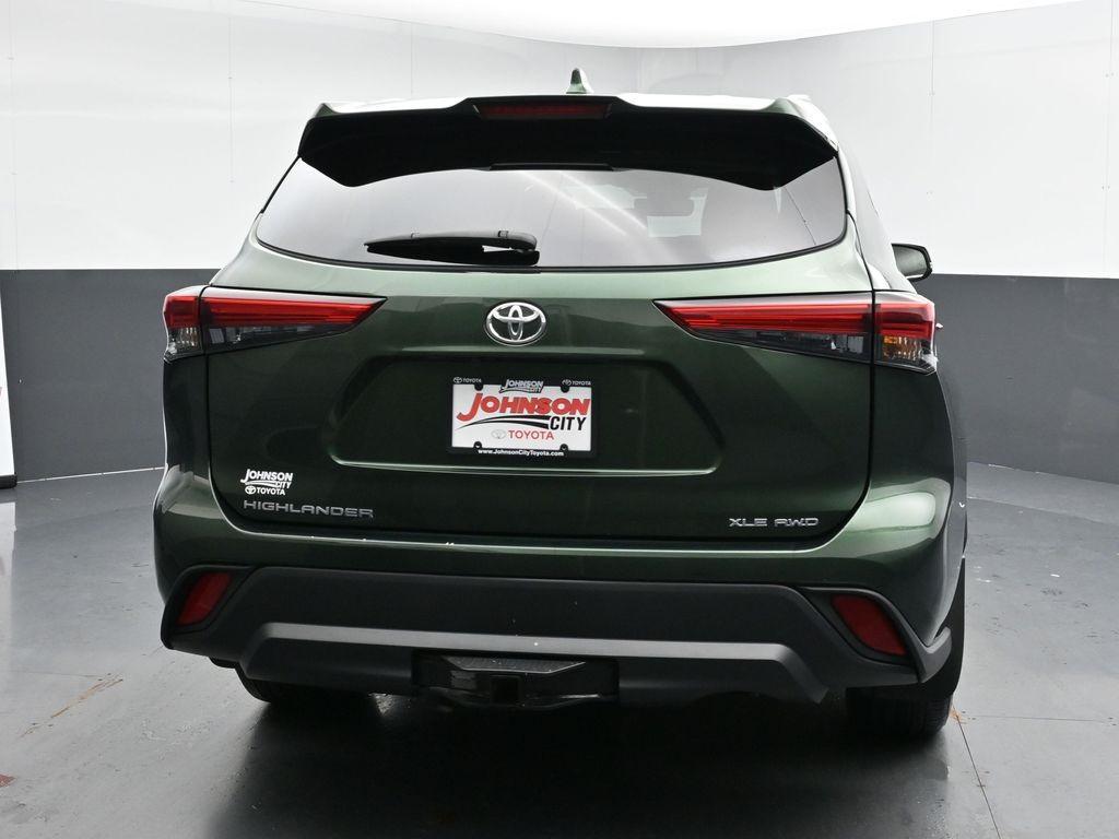 used 2023 Toyota Highlander car, priced at $39,510