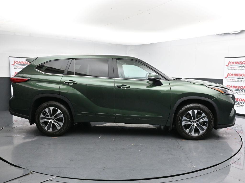 used 2023 Toyota Highlander car, priced at $39,510