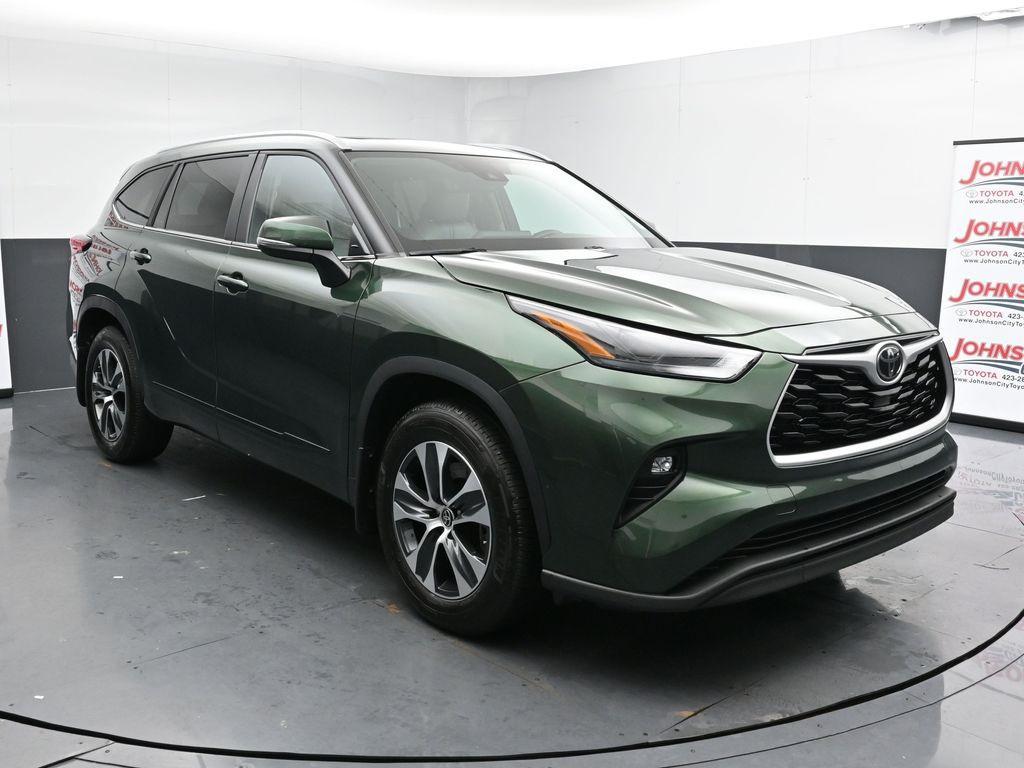 used 2023 Toyota Highlander car, priced at $39,510