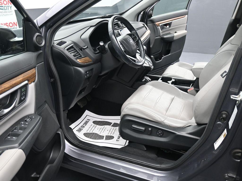 used 2018 Honda CR-V car, priced at $17,402