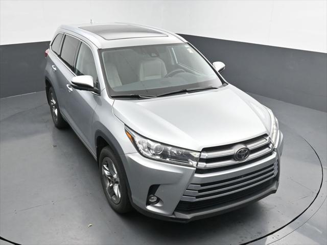 used 2019 Toyota Highlander car, priced at $25,905