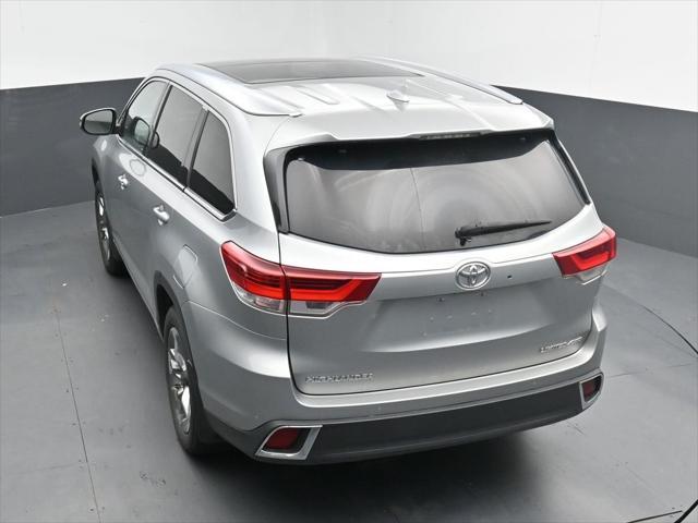 used 2019 Toyota Highlander car, priced at $25,905